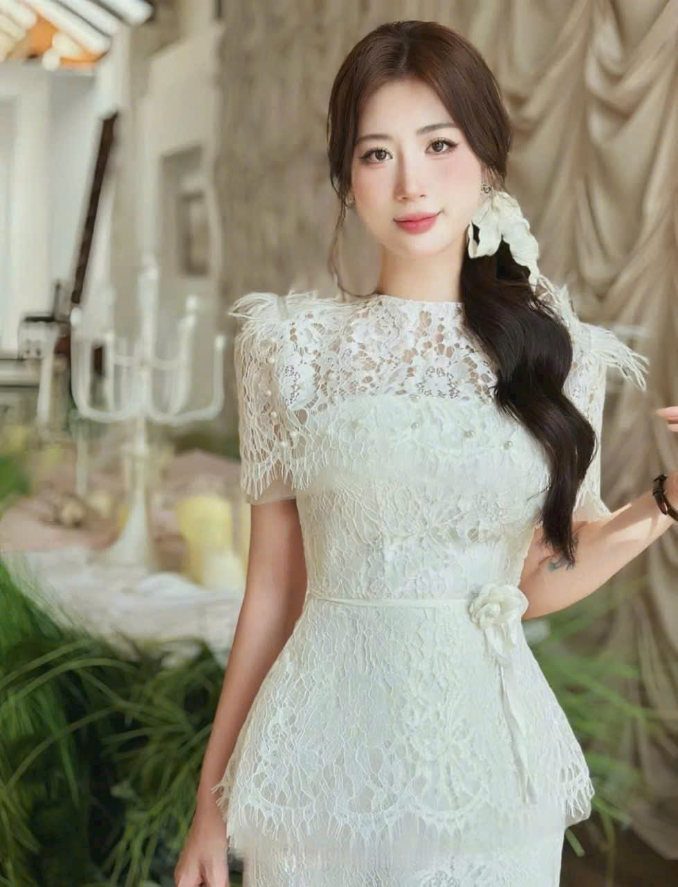 Đầm dự tiệc ren kiểu dáng dài đính lông vũ màu trắng, màu đen sang trọng đính kèm hoa size SML XL XXL D0929