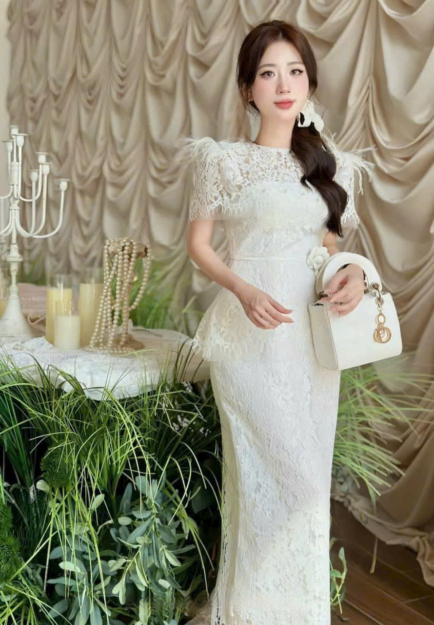 Đầm dự tiệc ren kiểu dáng dài đính lông vũ màu trắng, màu đen sang trọng đính kèm hoa size SML XL XXL D0929